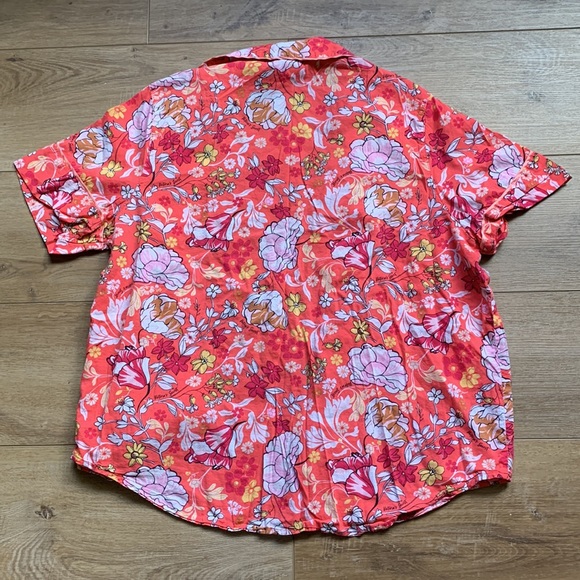 Victoria’s Secret floral short sleeve button down pajama top size large - Picture 3 of 4